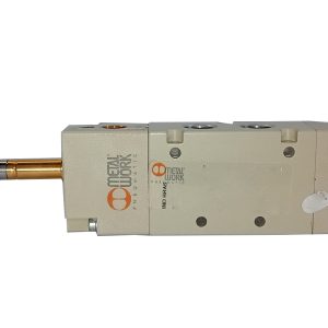 Electrovalvulas Metal Work 3/2 Vias Rosca G1/2 Presion Maxima 10 Bar, Flujo 4,600 L/Min, Temp. Maxima -10 A60&deg;C Serie 70 Modelo 7030020200